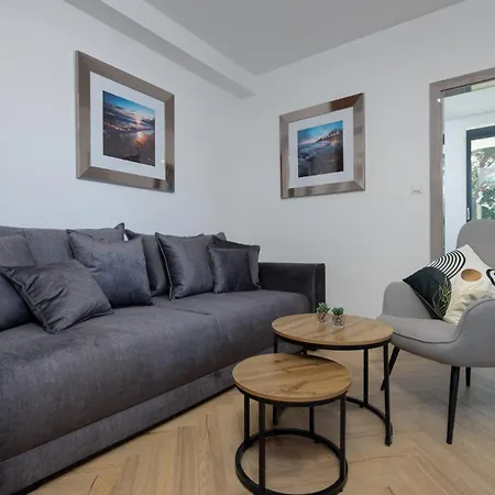 Rozewska 30 Apartman