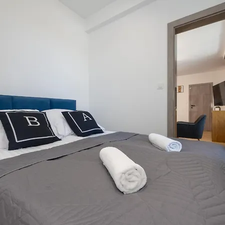 Rozewska 30 Apartament *
