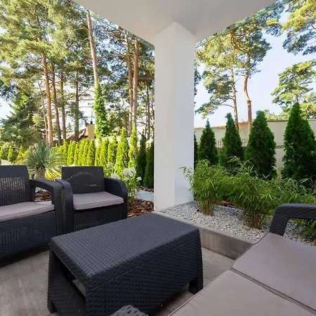 Rozewska 30 Jastrzębia Góra