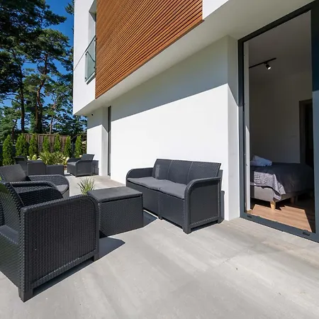 公寓 Rozewska 30 *