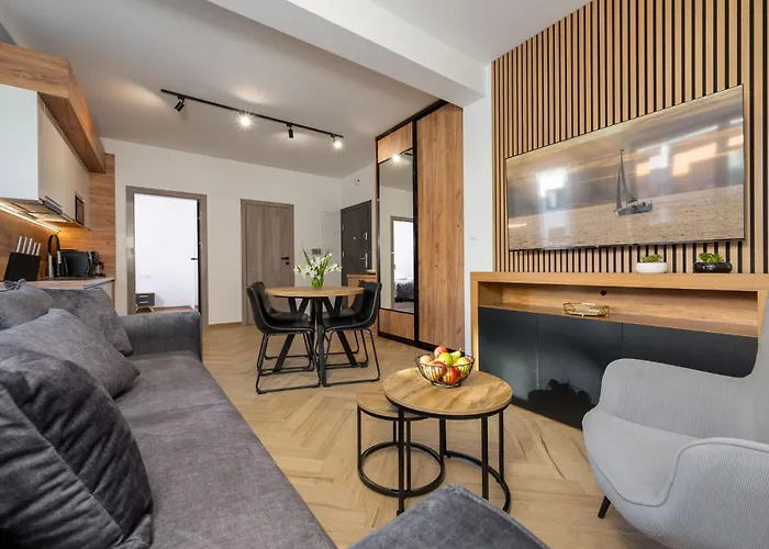 公寓 Rozewska 30 *