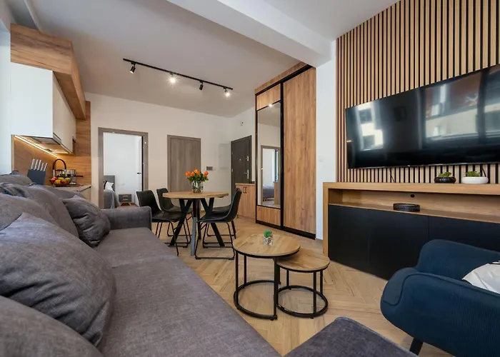 公寓 Rozewska 30 *