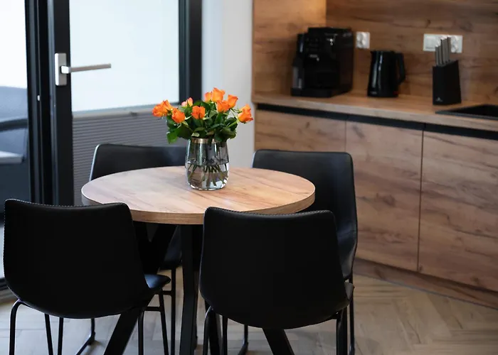 公寓 Rozewska 30 *